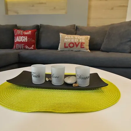 Yellow Group Mesitiki Apartment Thessaloniki